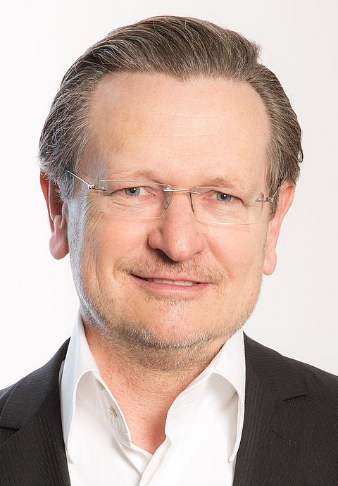 Prof. Dr. Michael Wich
    